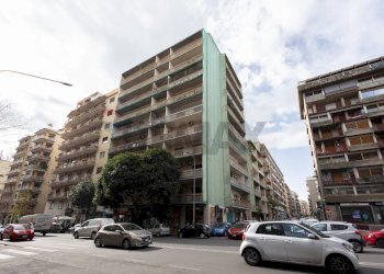 Edificio all\'aperto - Appartamento Viale Vittorio Veneto
 
151, Catania - foto 1