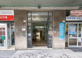 Edificio all\'aperto - Appartamento Viale Vittorio Veneto
 
151, Catania - foto 3