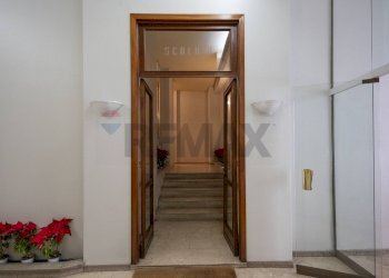 Hall / corridoio - Appartamento Viale Vittorio Veneto
 
151, Catania - foto 6