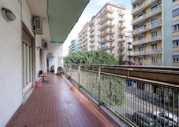 Balcone - Appartamento Viale Vittorio Veneto
 
151, Catania - foto 31