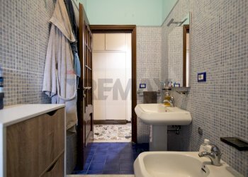 Bagno - Appartamento Viale Vittorio Veneto
 
151, Catania - foto 37
