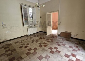 Prima camera da letto - Casa indipendente Via Quinta Traversa
 
1, Belpasso - foto 11