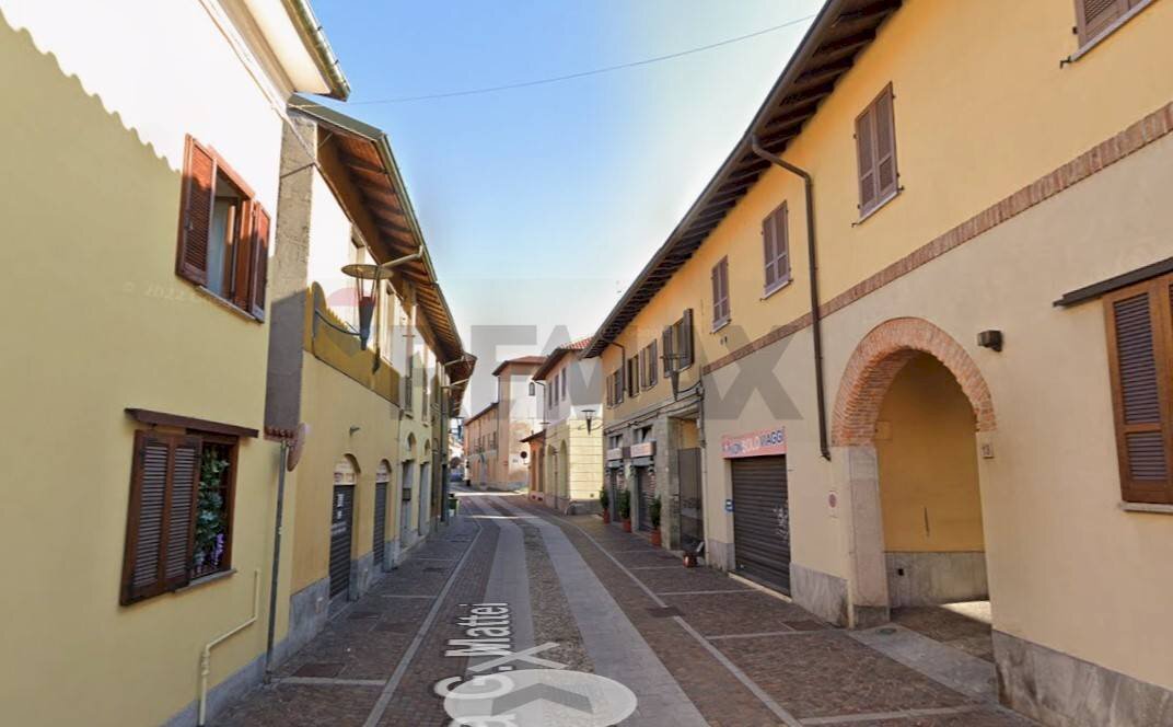 Edificio all\'aperto - Commercial Premises Via Mattei
 
11/13, Arese - photo 3