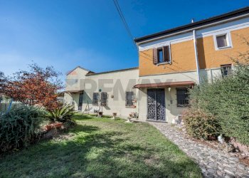 Casa all\'aperto - Casa semi indipendente Via Statale
 
103, Terre del Reno - foto 1