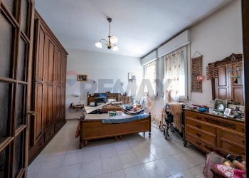 Camera / camera da letto - Casa semi indipendente Via Statale
 
103, Terre del Reno - foto 31