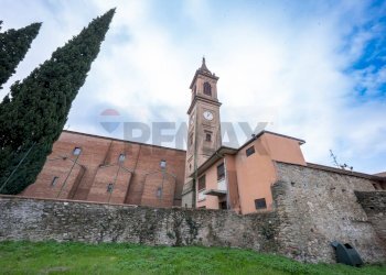 Edificio all\'aperto - Appartamento Via roma
 
53, Borgo Tossignano - foto 2