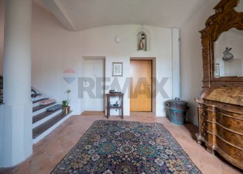 Hall / corridoio - Appartamento Via roma
 
53, Borgo Tossignano - foto 9