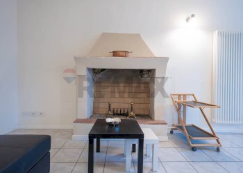 Soggiorno - Appartamento Via roma
 
53, Borgo Tossignano - foto 19