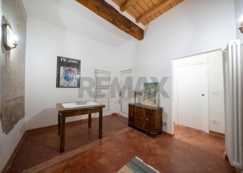 Hall / corridoio - Appartamento Via roma
 
53, Borgo Tossignano - foto 23