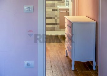 Cucina - Quadrilocale Viale Leonardo da Vinci
 
114, Comacchio - foto 20