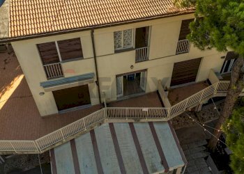 Edificio all\'aperto - Quadrilocale Viale Leonardo da Vinci
 
114, Comacchio - foto 29