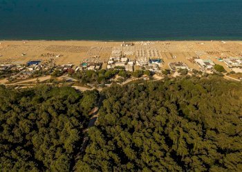 Vista dell\'acqua - Quadrilocale Viale Leonardo da Vinci
 
114, Comacchio - foto 31