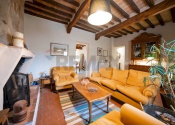 Soggiorno - Appartamento Via Roma
 
53, Borgo Tossignano - foto 25