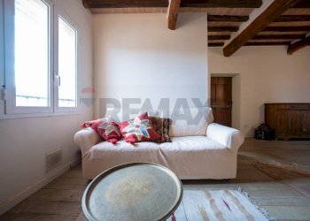 Soggiorno - Appartamento Via Roma
 
53, Borgo Tossignano - foto 30