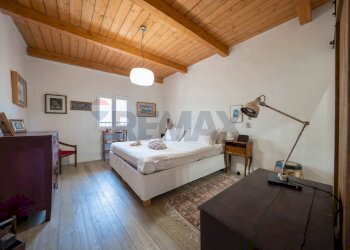 Camera / camera da letto - Appartamento Via Roma
 
53, Borgo Tossignano - foto 42