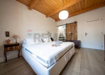 Camera / camera da letto - Appartamento Via Roma
 
53, Borgo Tossignano - foto 43