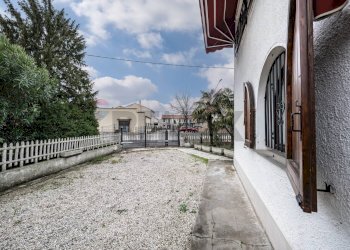 Terrazza - Casa semi indipendente Via Idris Ricci
 
1, Copparo - foto 3