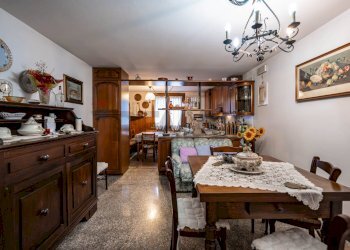 Sala da pranzo - Casa semi indipendente Via Idris Ricci
 
1, Copparo - foto 7