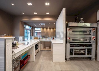 Cucina - Attività Commerciale Via Martiri della Libertà
 
1, Portomaggiore - foto 5