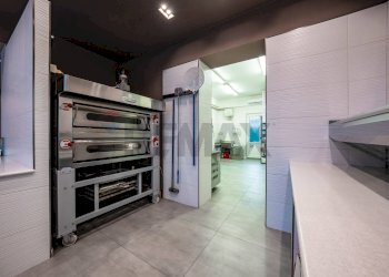 Cucina - Attività Commerciale Via Martiri della Libertà
 
1, Portomaggiore - foto 6