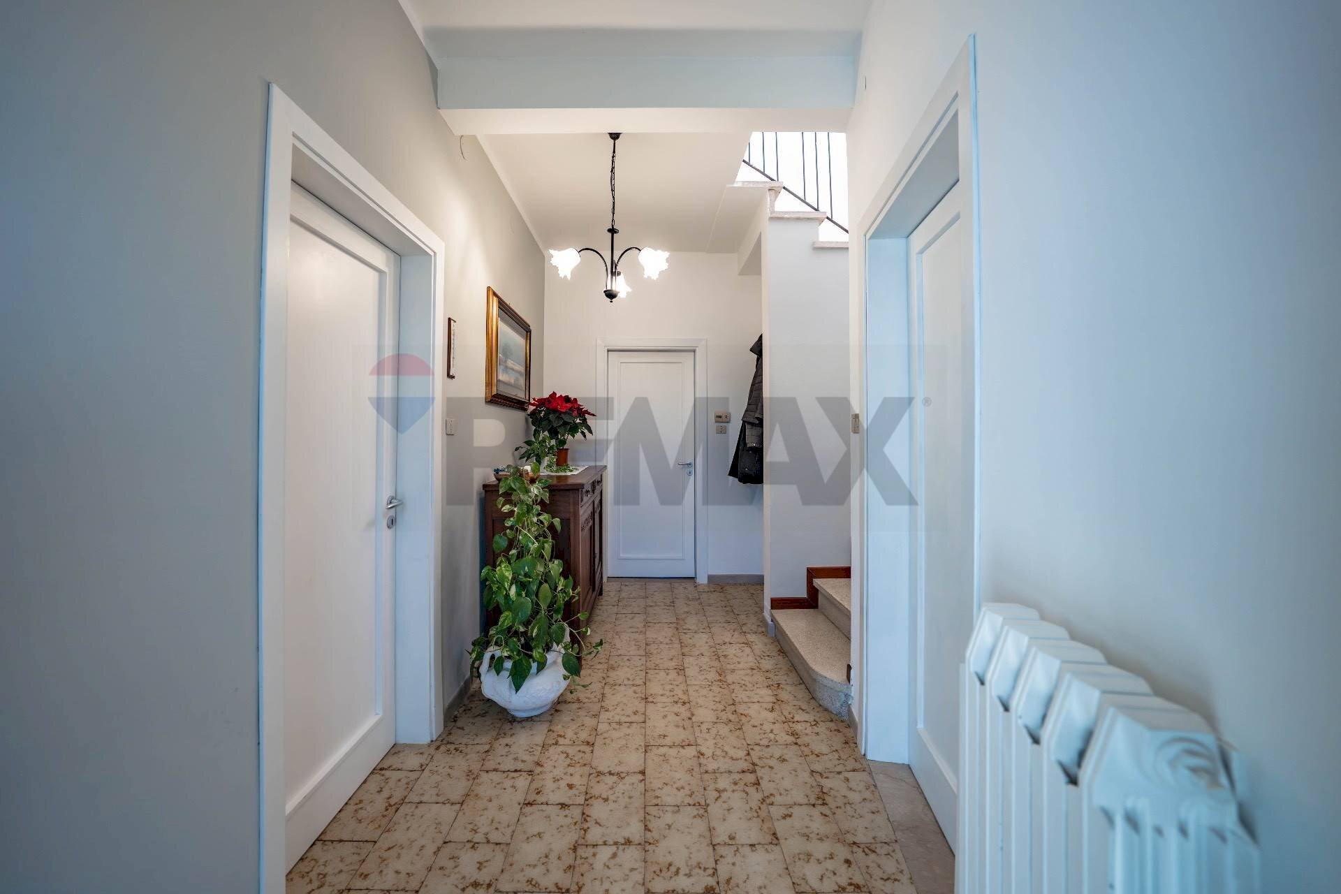 Hall / corridoio - Independent house Via Pasubio
 
2, Fiscaglia - photo 2