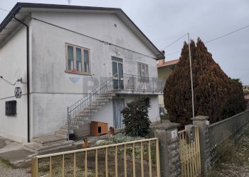 Casa all\'aperto - Independent house Via Argine Po
 
15, Riva del Po - photo 2