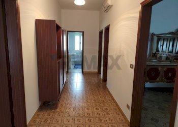 Hall / corridoio - Independent house Via Argine Po
 
15, Riva del Po - photo 3