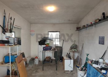 Dispensa di stoccaggio - Independent house Via Argine Po
 
15, Riva del Po - photo 23