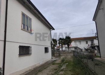 Casa all\'aperto - Independent house Via Argine Po
 
15, Riva del Po - photo 26