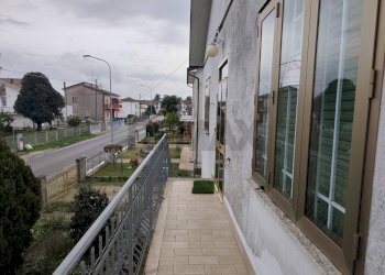 Balcone - Independent house Via Argine Po
 
15, Riva del Po - photo 32