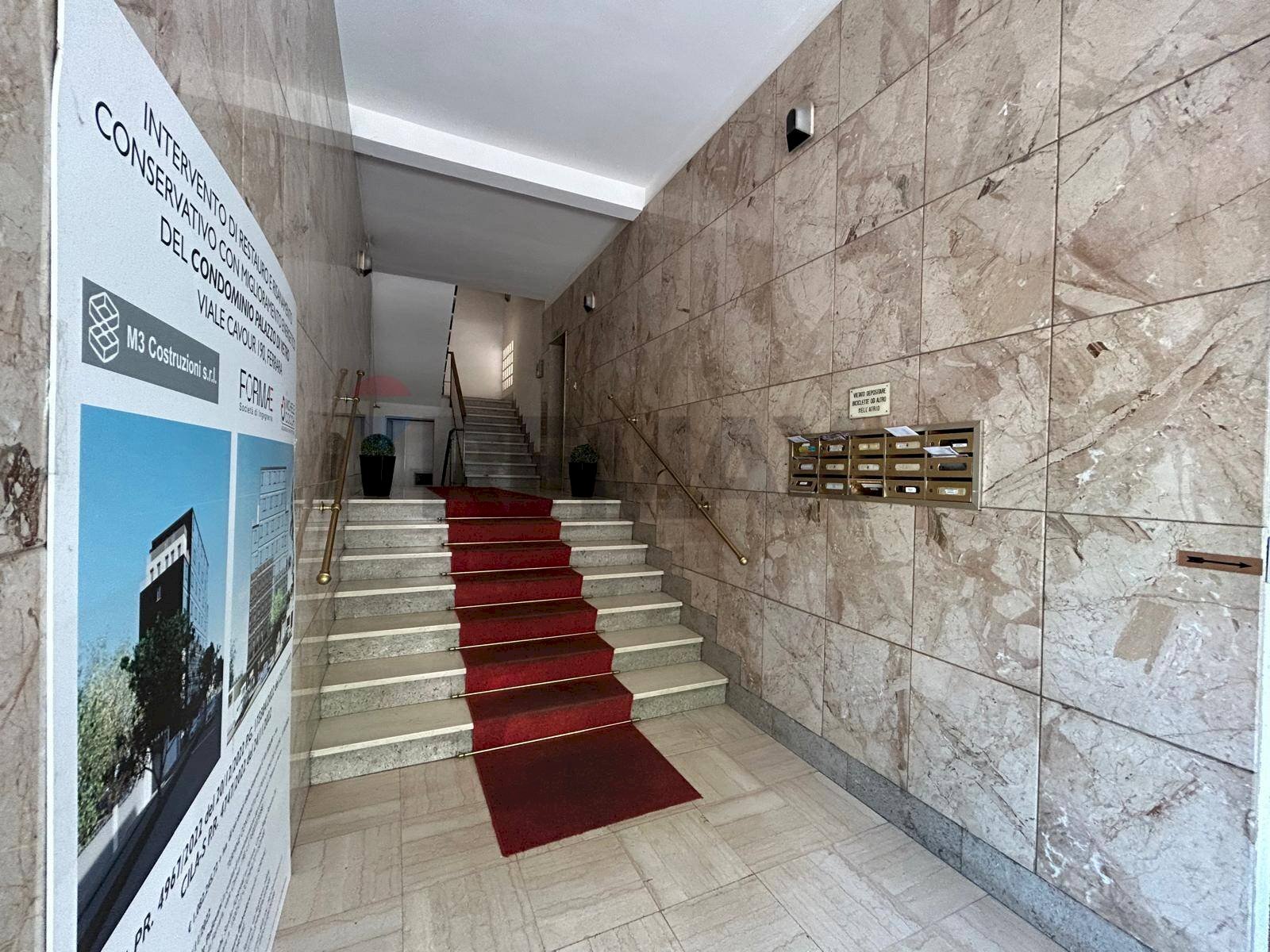 Ricezione / Lobby - Appartamento Viale Cavour
 
190, Ferrara - foto 2