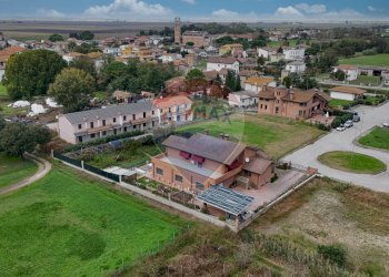 Edificio all\'aperto - Casa indipendente Codigoro - foto 46
