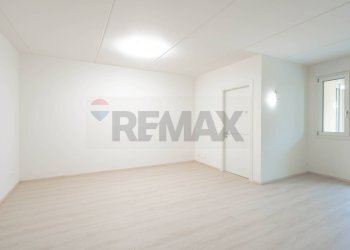 Stanza vuota - Appartamento Via Palmiro Togliatti
 
29, Copparo - foto 6