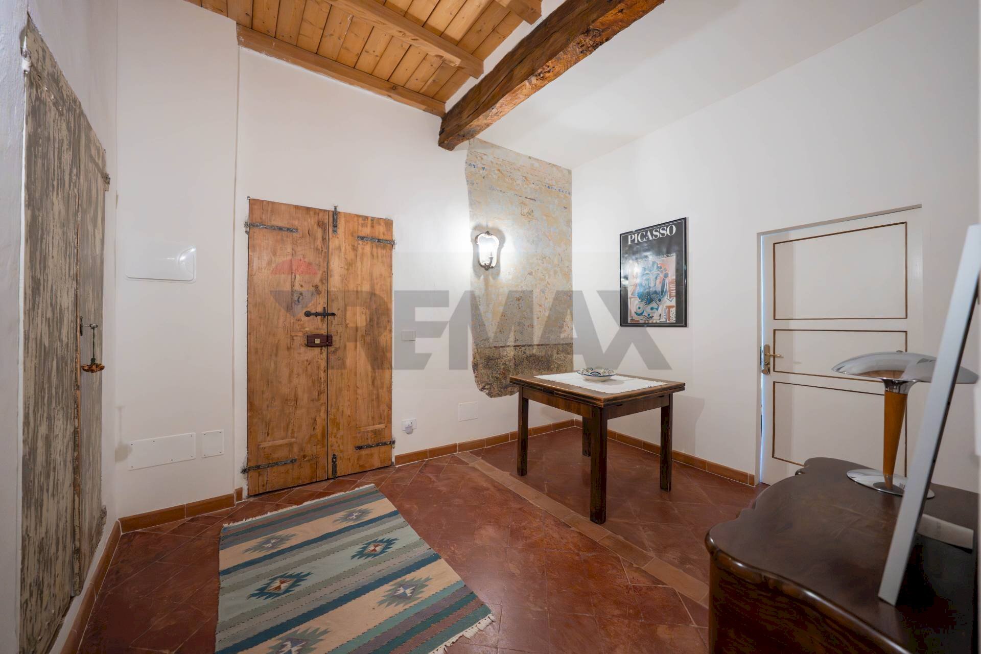 Hall / corridoio - Trilocale Via Roma
 
53, Borgo Tossignano - foto 1