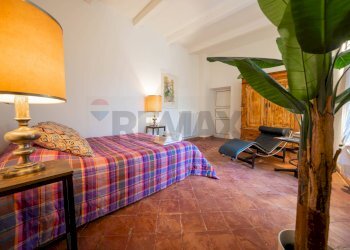 Camera / camera da letto - Trilocale Via Roma
 
53, Borgo Tossignano - foto 13