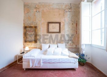 Camera / camera da letto - Trilocale Via Roma
 
53, Borgo Tossignano - foto 25