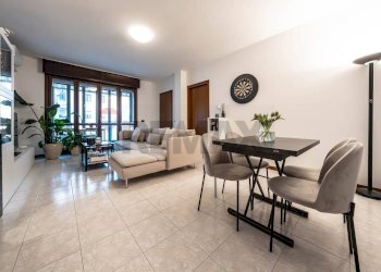 Sala da pranzo - Trilocale Via Falcone
 
2, Ferrara - foto 2