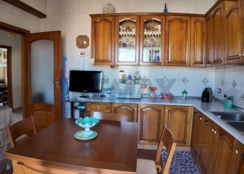 Cucina - Quadrilocale VIA CIRCUMVALLAZIONE
 
71, Torre del Greco - foto 15