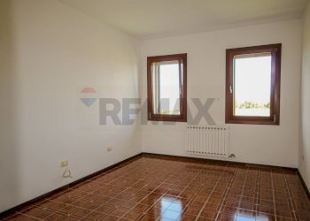 Camera matrimoniale - Appartamento Via Roma
 
145, Meolo - foto 9