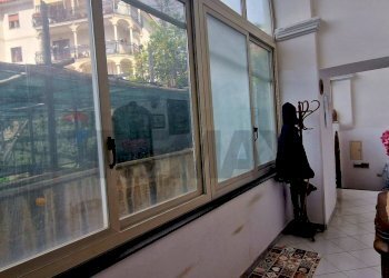 Hall / corridoio - Appartamento Vico Equense - foto 12