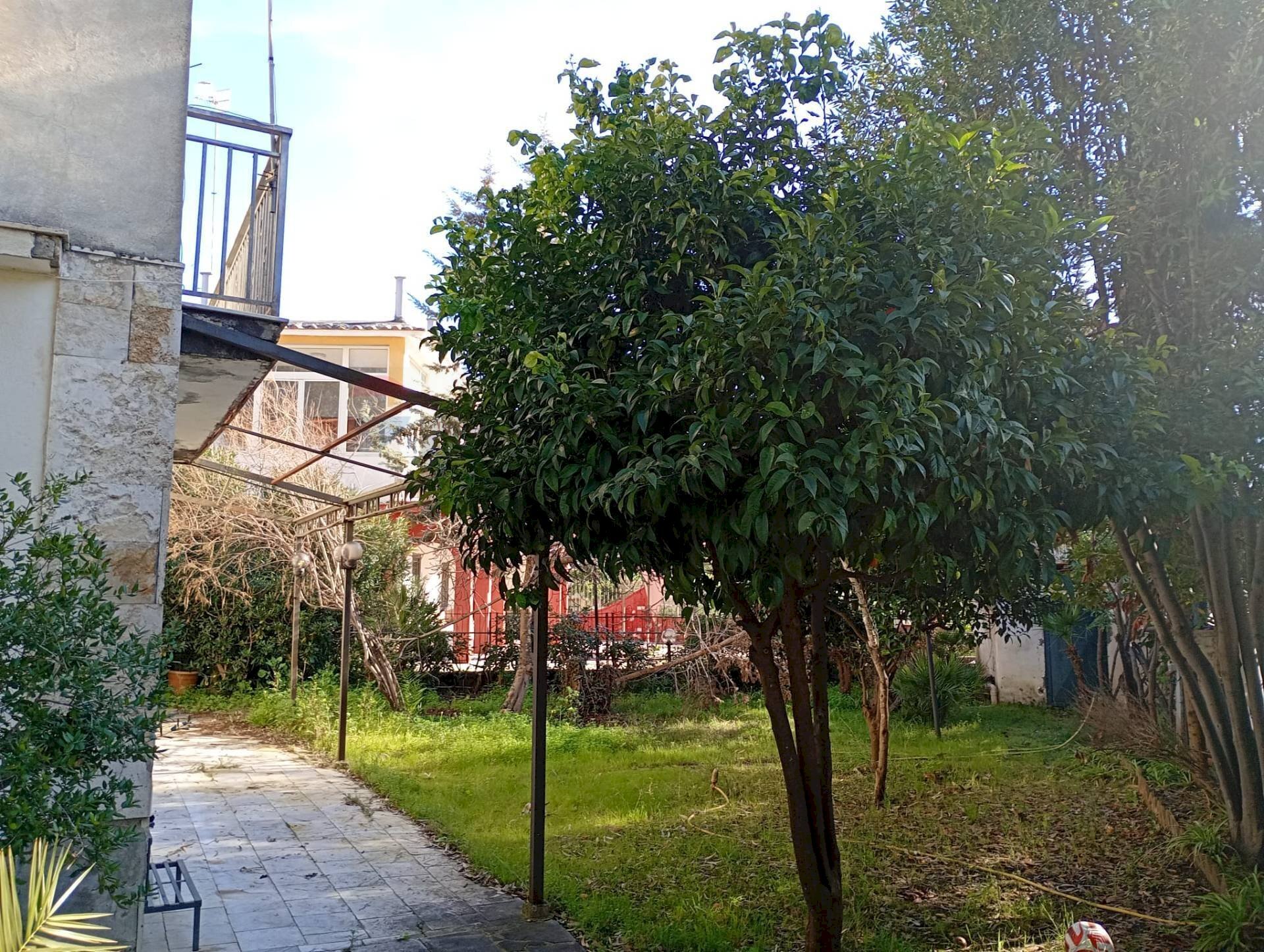 Giardino - Casa semi indipendente Via G.Vasari, Castel Volturno - foto 1