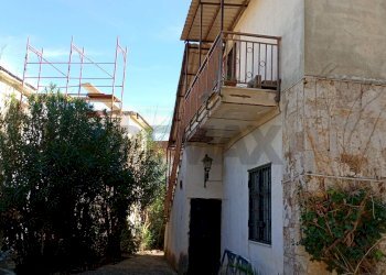 Edificio all\'aperto - Casa semi indipendente Via G.Vasari, Castel Volturno - foto 24