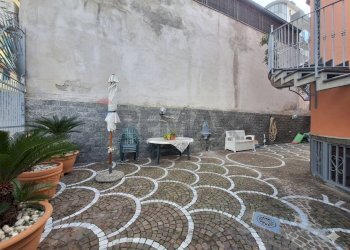 Terrazza - Casa semi indipendente IV traversa ferdinando russo
 
24, Casoria - foto 3