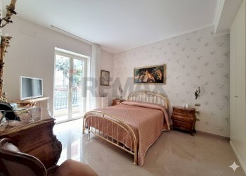 Camera / camera da letto - Casa semi indipendente IV traversa ferdinando russo
 
24, Casoria - foto 7