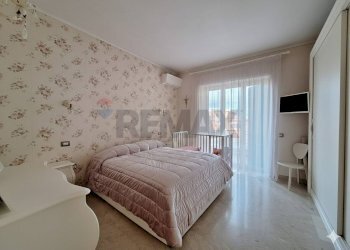 Camera / camera da letto - Casa semi indipendente IV traversa ferdinando russo
 
24, Casoria - foto 16