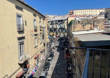 Edificio all\'aperto - Appartamento Napoli - foto 1