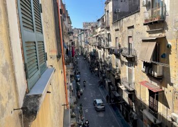 Edificio all\'aperto - Appartamento Napoli - foto 2