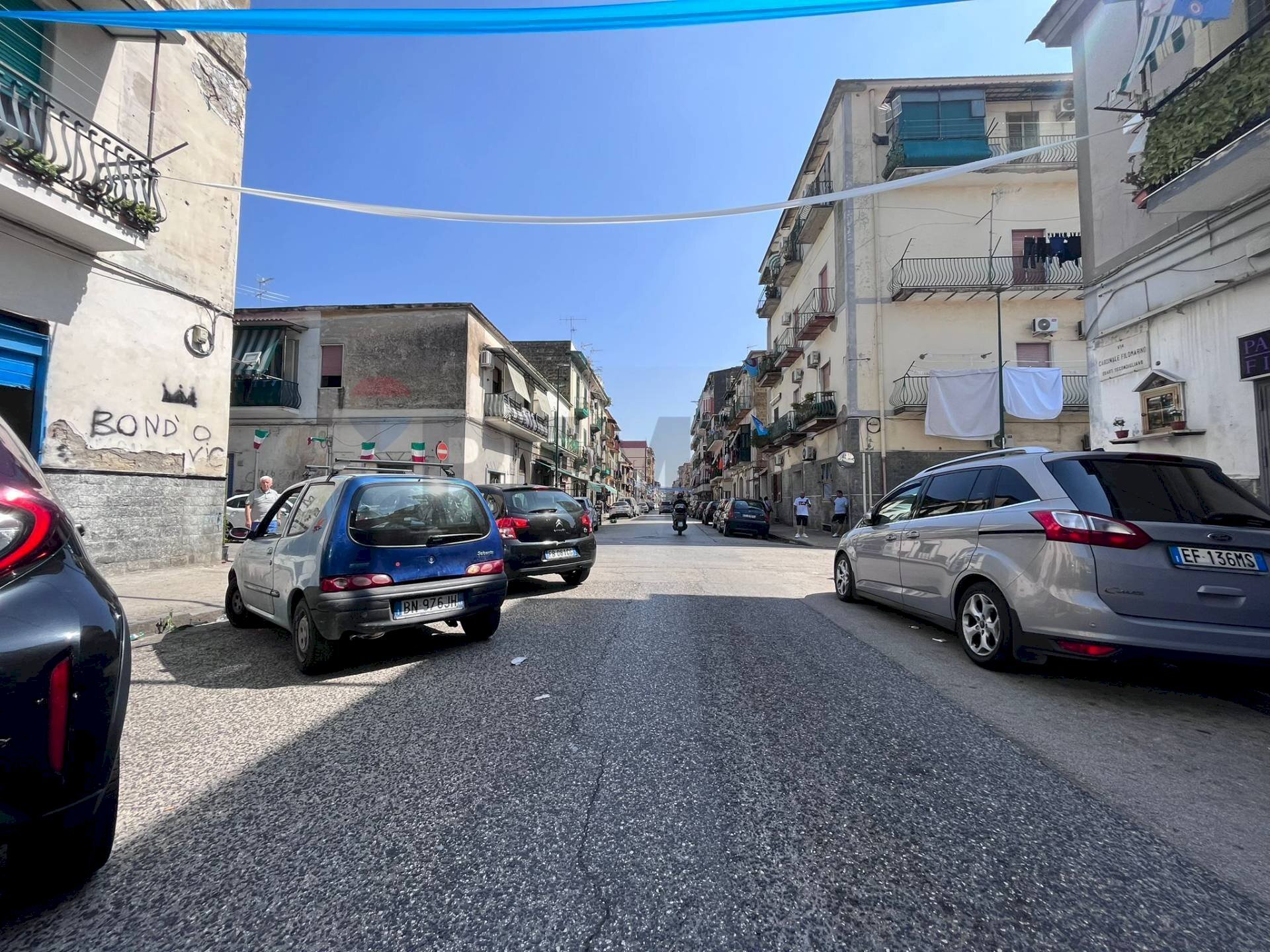 Edificio all\'aperto - Locale Commerciale Via Cardinale Filomarino
 
11, Napoli - foto 3