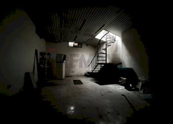 Parcheggio - Locale Commerciale Via Cardinale Filomarino
 
11, Napoli - foto 6