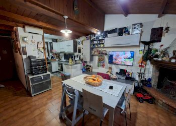 Sala da pranzo - Attico Endine Gaiano - foto 5